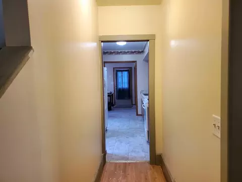 Entry Way - 803 E Illinois St, Freeport, IL 61032 photo 1 of 4