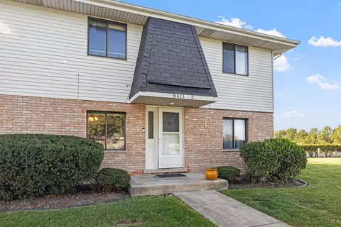 8411 162nd Pl #2, Tinley Park, IL 60487