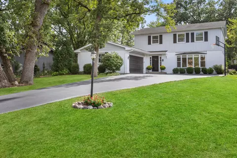 721 Concord Ln, Barrington, IL 60010