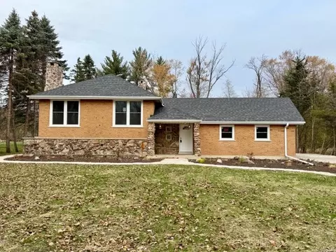22 W070 Byron Ave, Addison, IL 60101