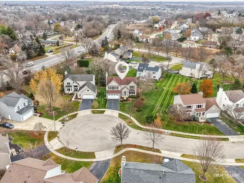 View/Area - 7 Falcon Ridge Ct, Algonquin, IL 60102 photo 2 of 5
