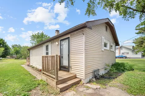 37714 N Nippersink Pl, Spring Grove, IL 60081