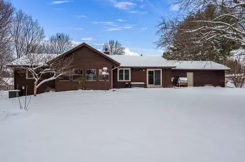 Exterior - 10077 Jesters Row, Roscoe, IL 61073 photo 15 of 15