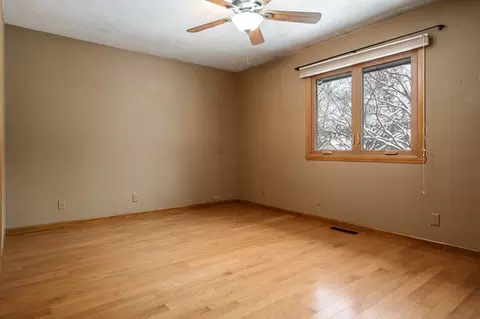 Bedroom - 10077 Jesters Row, Roscoe, IL 61073 photo 4 of 7