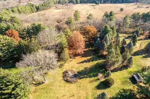 View/Area - 10077 Jesters Row, Roscoe, IL 61073 photo 3 of 6
