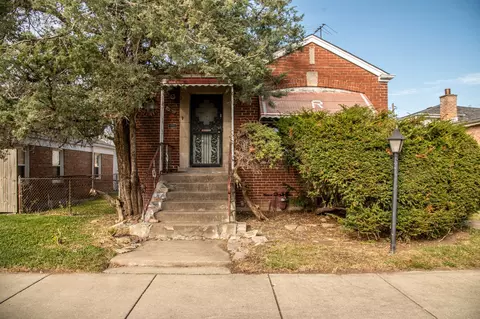 334 W 101st Pl, Chicago, IL 60628
