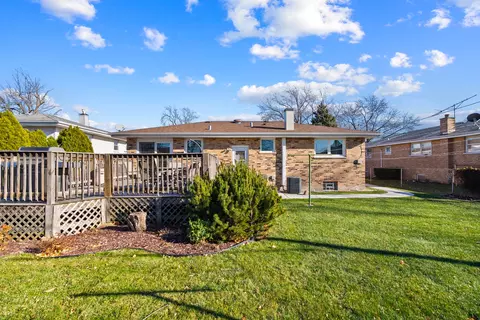 8232 S Ferdinand Ave, Bridgeview, IL 60455 photo 23