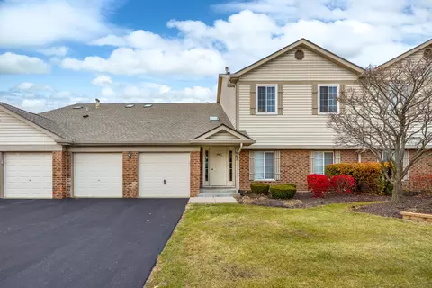 1662 Commodore Ct #4, Schaumburg, IL 60193