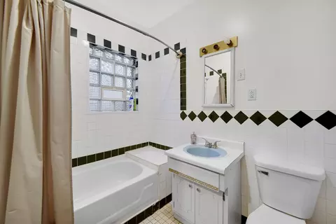 511 E 3rd Ave, Joliet, IL 60433 photo 14