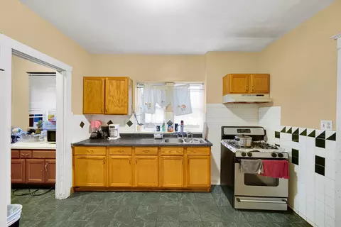 511 E 3rd Ave, Joliet, IL 60433 photo 10