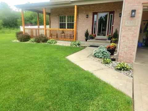 Exterior - Undisclosed, Oak Forest, IL 60452 photo 2 of 6