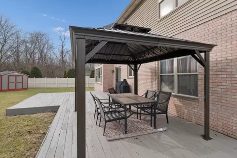 Exterior - Undisclosed, Oak Forest, IL 60452 photo 3 of 6