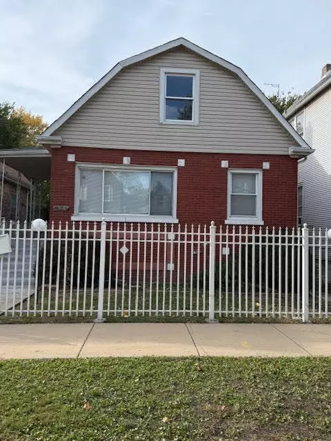 9318 S Manistee Ave, Chicago, IL 60617