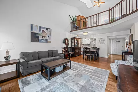 Living - 1003 Bentley Ln, Bartlett, IL 60103 photo 1 of 3