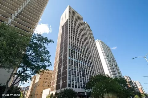 1240 N Lake Shore Dr #5A, Chicago, IL 60610