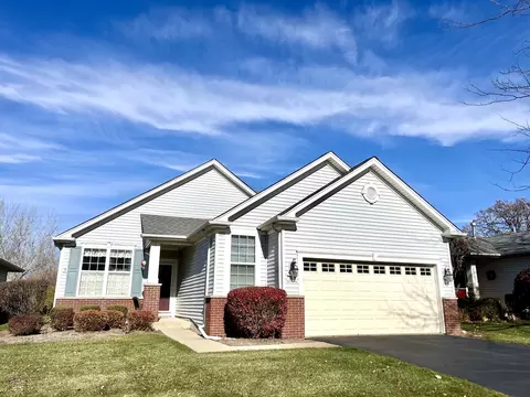 12620 Oak Grove Dr, Huntley, IL 60142