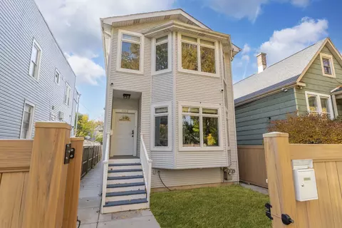 4602 N Kelso Ave, Chicago, IL 60630