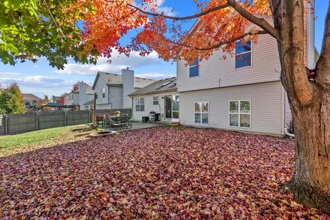 24328 Whispering Trails Dr, Plainfield, IL 60585 photo 4