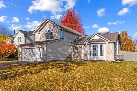 24328 Whispering Trails Dr, Plainfield, IL 60585