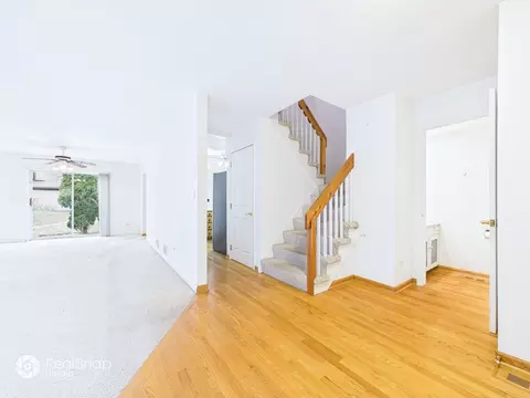 Living - 236 Shadowbend Dr, Wheeling, IL 60090 photo 1 of 5