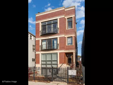 3053 N Clybourn St #3, Chicago, IL 60618