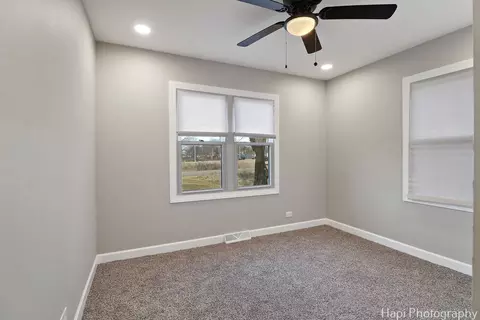 Bedroom - 2610 S Thomas Ct, Mchenry, IL 60051 photo 3 of 5