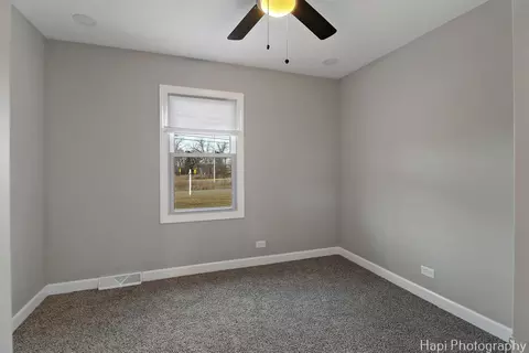 Bedroom - 2610 S Thomas Ct, Mchenry, IL 60051 photo 4 of 5