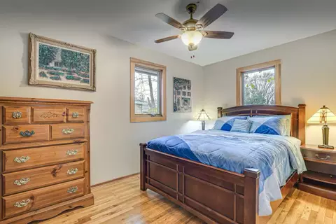 Bedroom - Undisclosed, Hoffman Estates, IL 60169 photo 1 of 3