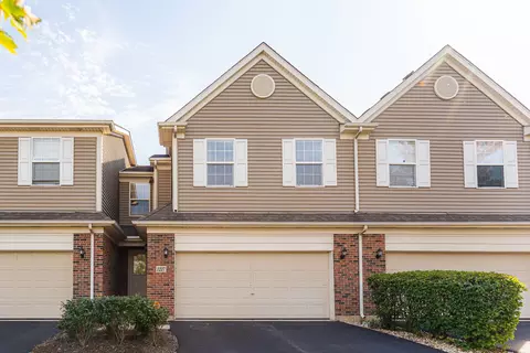 1227 Asbury Ct, Elgin, IL 60120