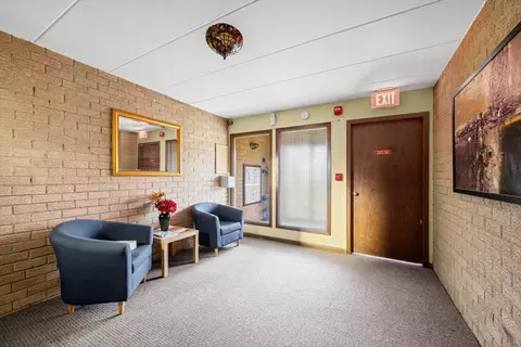 1279 Harding Ave #3D, Des Plaines, IL 60016 photo 3