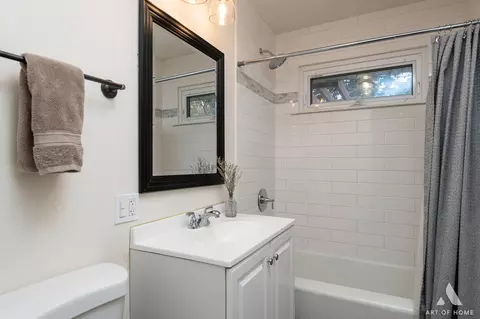 Bath - 930 E 8th St, Lockport, IL 60441 photo 1 of 5