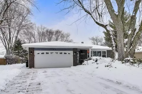 Exterior - 1046 Martingale Dr, Bartlett, IL 60103 photo 2 of 8
