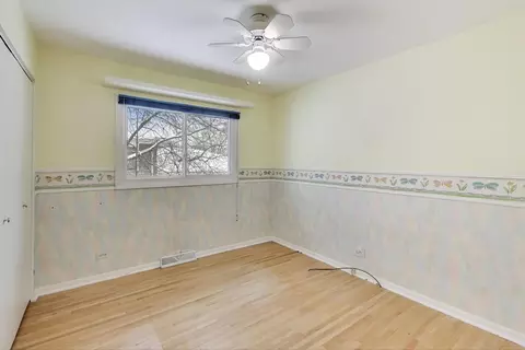 Bedroom - 1046 Martingale Dr, Bartlett, IL 60103 photo 3 of 7