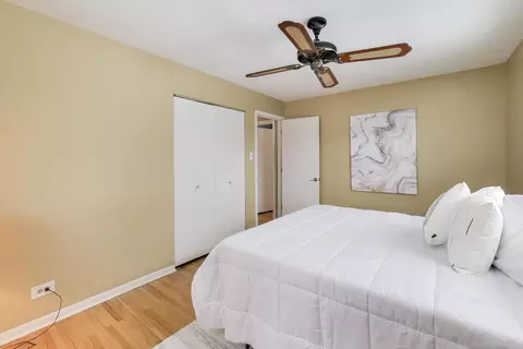 Bedroom - 1046 Martingale Dr, Bartlett, IL 60103 photo 2 of 7