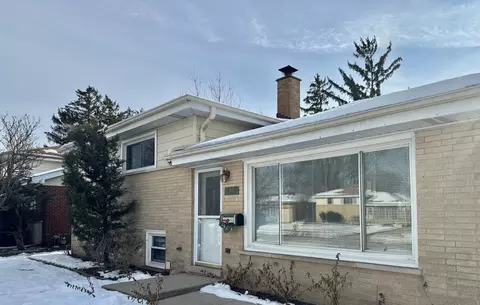 1411 Anthony Rd, Wheeling, IL 60090