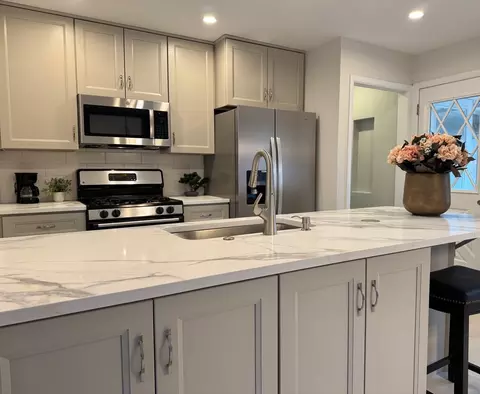 Kitchen - 1411 Anthony Rd, Wheeling, IL 60090 photo 1 of 8