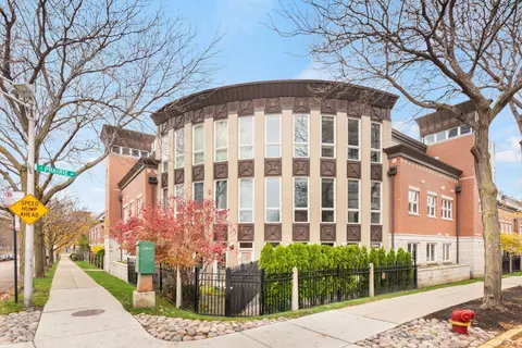 1522 S Prairie Ave #H, Chicago, IL 60605