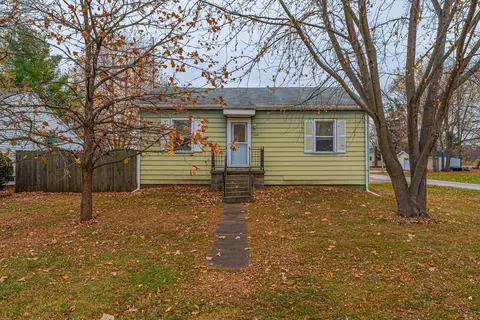 1204 N Ottawa St, Lincoln, IL 62656