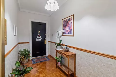 Entry Way - 5555 S Everett Ave #C14, Chicago, IL 60637 photo 1 of 2