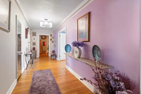 Entry Way - 5555 S Everett Ave #C14, Chicago, IL 60637 photo 2 of 2
