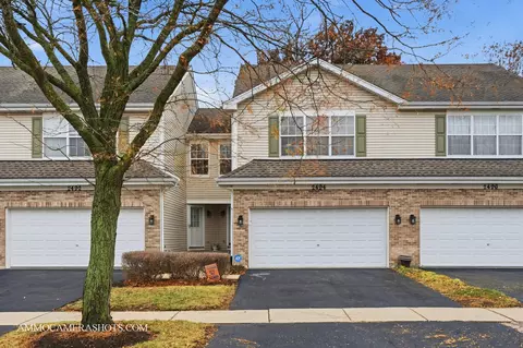 2494 Stoughton Cir, Aurora, IL 60502