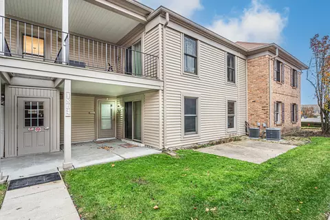 Exterior - Undisclosed, Hoffman Estates, IL 60169 photo 1 of 5