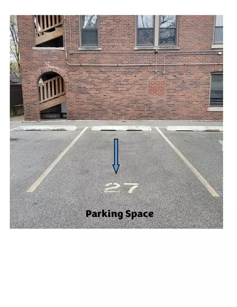 Exterior - 56 Forest Ave #1N, Riverside, IL 60546 photo 2 of 4