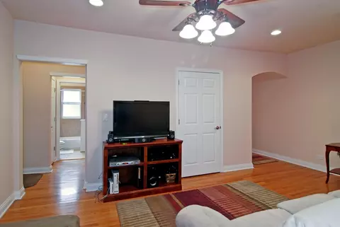 Other - 56 Forest Ave #1N, Riverside, IL 60546 photo 3 of 6
