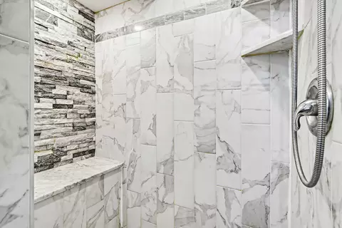 Bath - Undisclosed, Oak Forest, IL 60452 photo 3 of 3