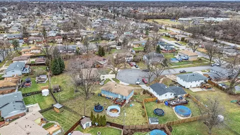 View/Area - Undisclosed, Oak Forest, IL 60452 photo 1 of 3