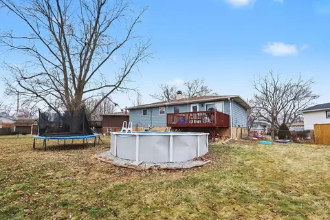 Exterior - Undisclosed, Oak Forest, IL 60452 photo 2 of 3