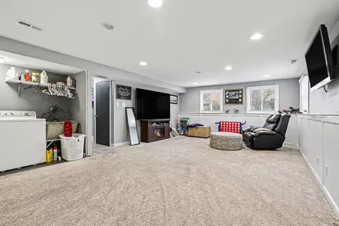 Other - Undisclosed, Oak Forest, IL 60452 photo 2 of 5