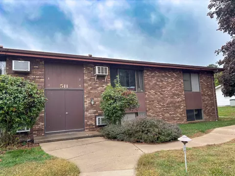 511 E High St #2, Morrison, IL 61270