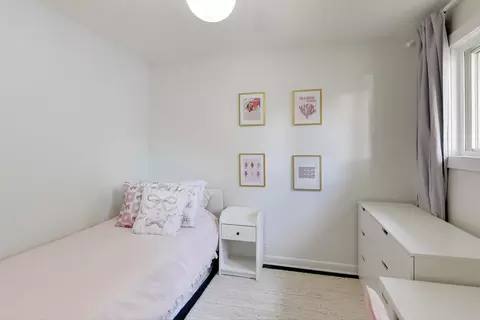 Bedroom - 560 Drexel Ave, Glencoe, IL 60022 photo 5 of 5